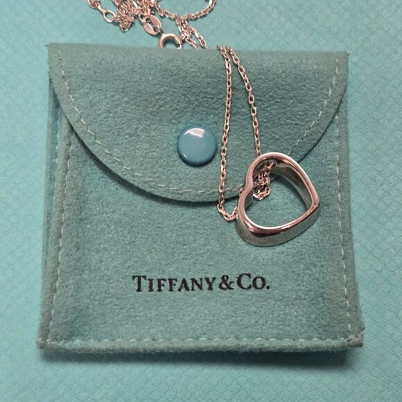 Tiffany & Co. Open Heart Pendant - Picture 16 of 16